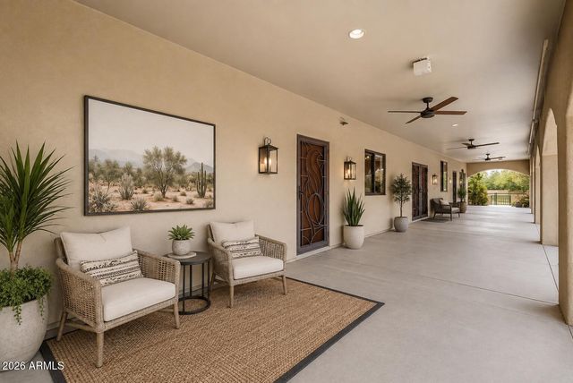 49904 N 21ST Drive, New River, AZ 85087