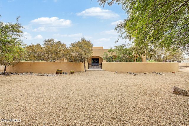 49904 N 21ST Drive, New River, AZ 85087