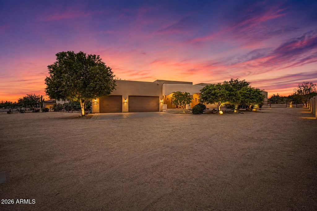 49904 N 21ST Drive, New River, AZ 85087 — photo 4