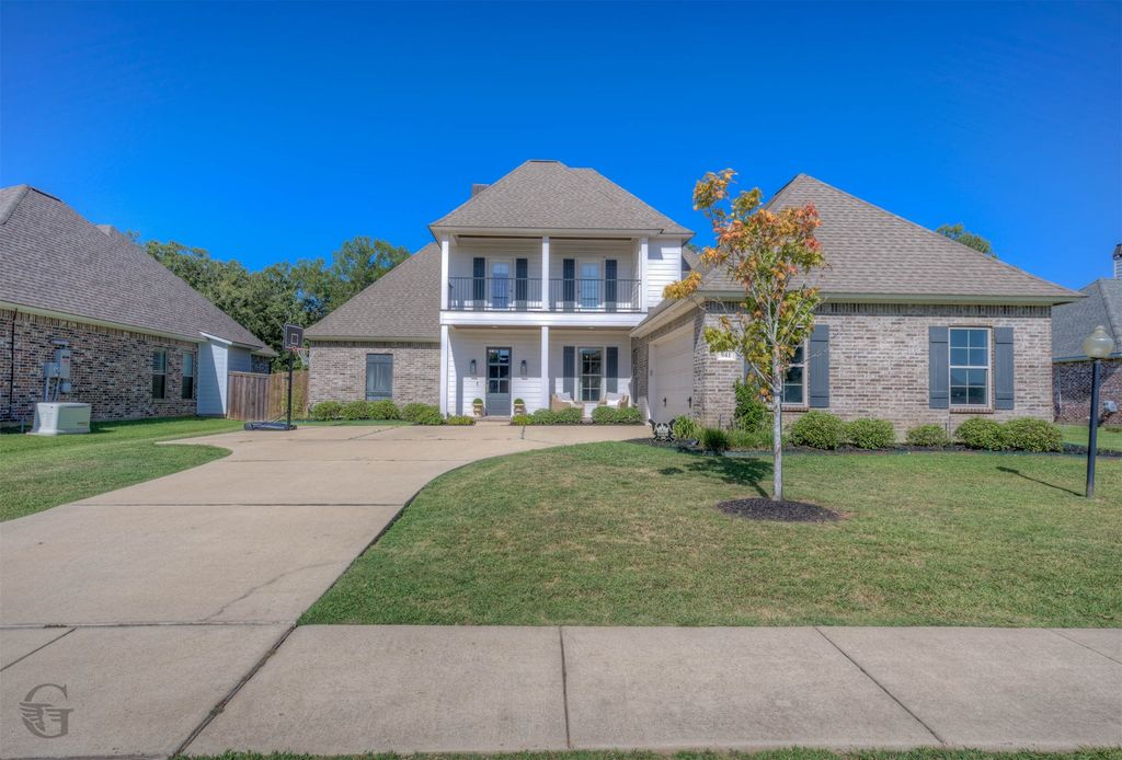 941 Dumaine Drive, Shreveport, LA 71106