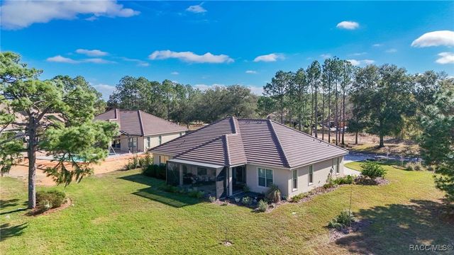 2788 N Crosswater Path, Lecanto, FL 34461
