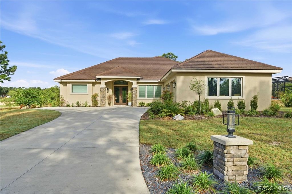 2788 N Crosswater Path, Lecanto, FL 34461