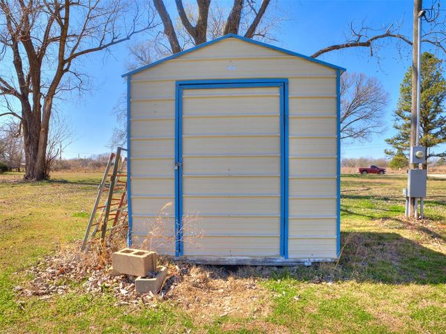 21321 S 315th East Avenue, Coweta, OK 74429