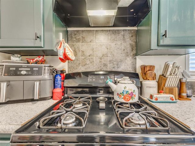 21321 S 315th East Avenue, Coweta, OK 74429