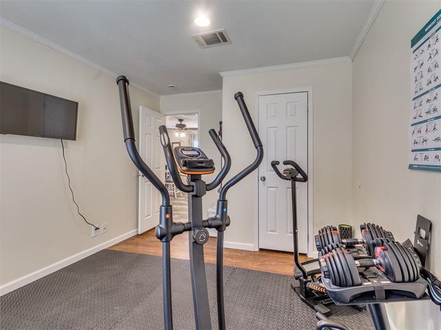 21321 S 315th East Avenue, Coweta, OK 74429