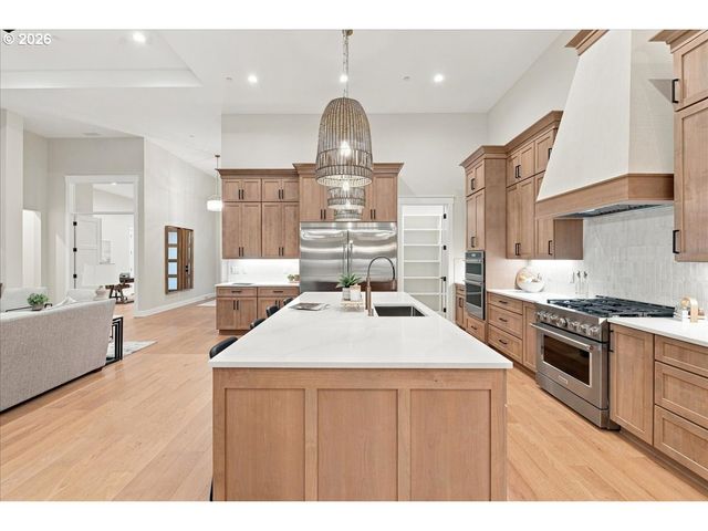 2546 Nw 16TH Ave, Camas, WA 98607