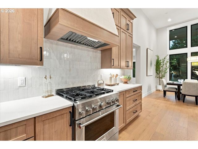 2546 Nw 16TH Ave, Camas, WA 98607