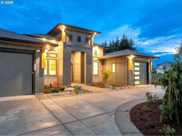 2546 Nw 16TH Ave, Camas, WA 98607