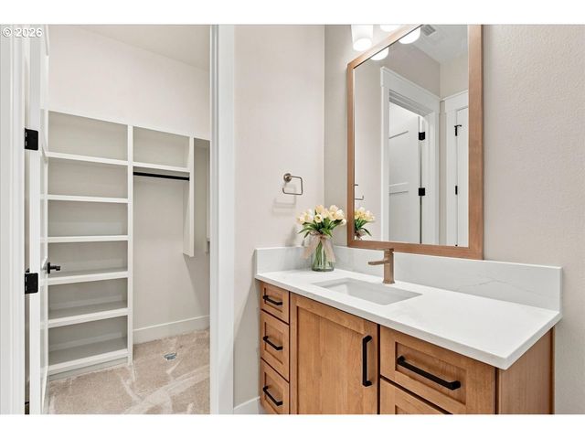 2546 Nw 16TH Ave, Camas, WA 98607
