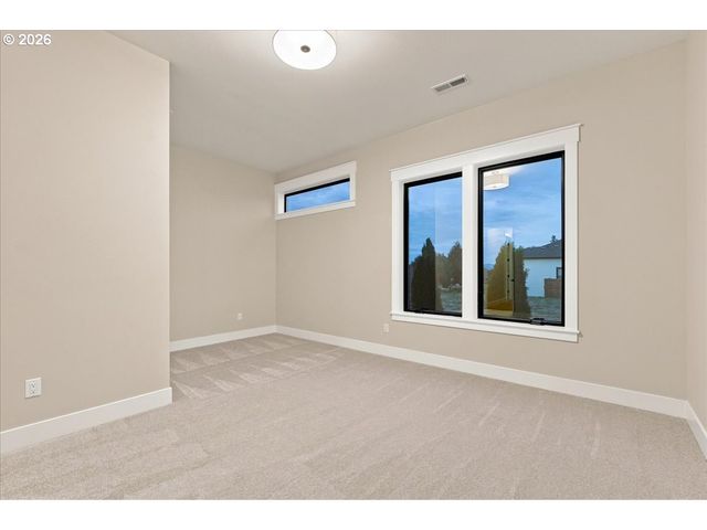 2546 Nw 16TH Ave, Camas, WA 98607