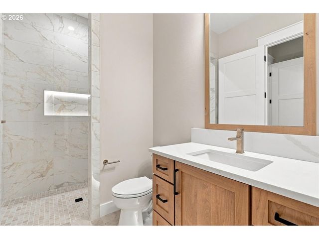 2546 Nw 16TH Ave, Camas, WA 98607