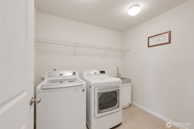 25802 205th Place SE, Covington, WA 98042