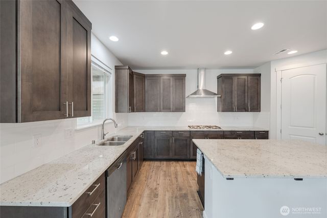 25802 205th Place SE, Covington, WA 98042