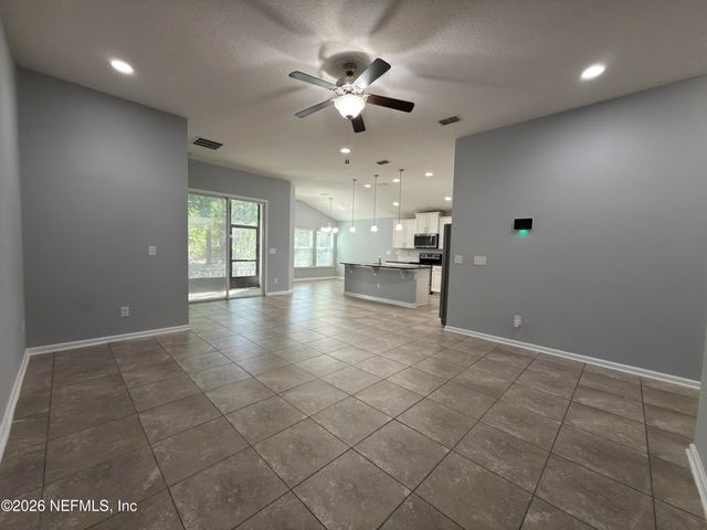 39 BOULDER ROCK Way, St. Augustine, FL 32092