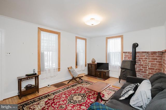 706 CHESTNUT ST, Delta, PA 17314