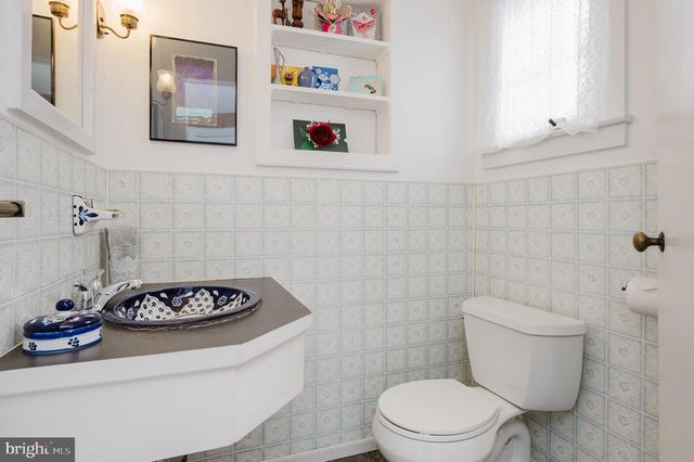 706 CHESTNUT ST, Delta, PA 17314