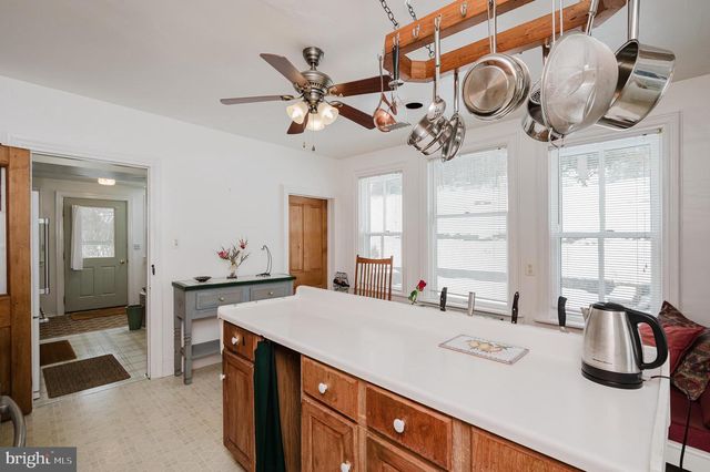 706 CHESTNUT ST, Delta, PA 17314