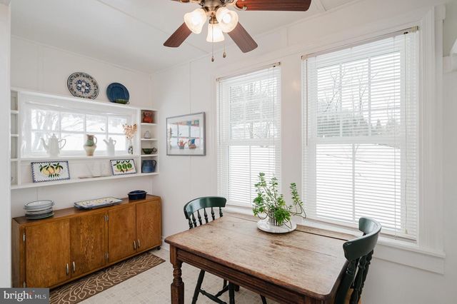 706 CHESTNUT ST, Delta, PA 17314