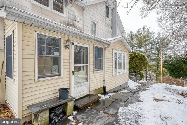 706 CHESTNUT ST, Delta, PA 17314