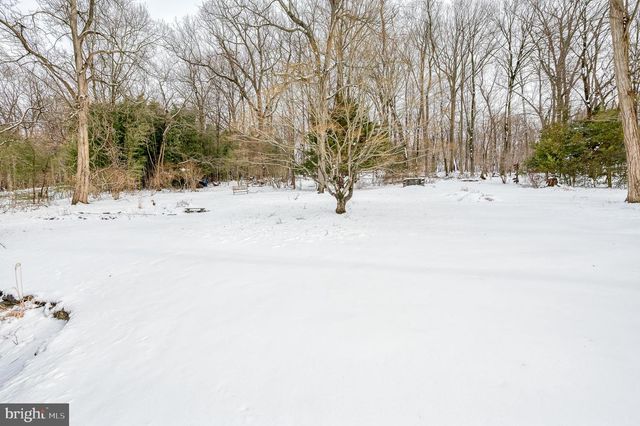 706 CHESTNUT ST, Delta, PA 17314