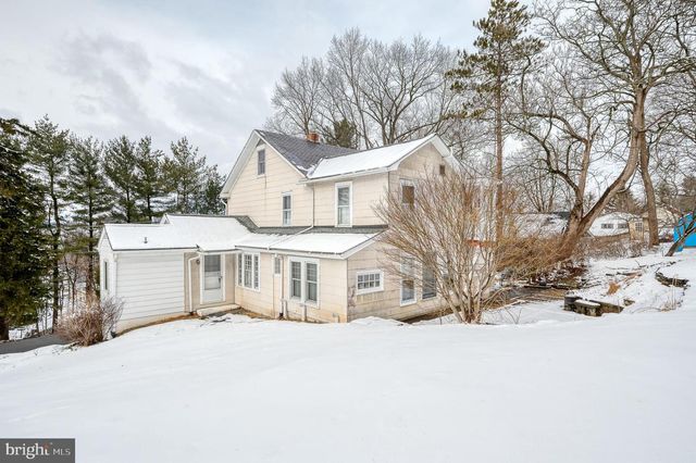 706 CHESTNUT ST, Delta, PA 17314