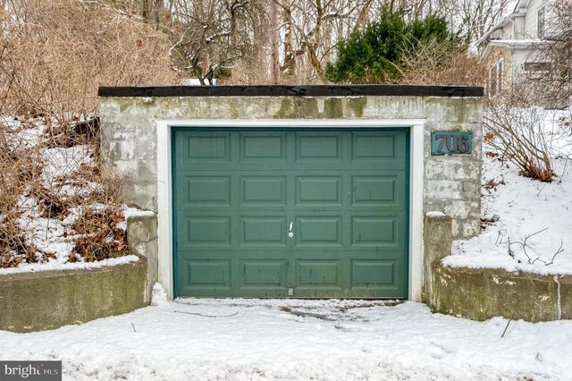 706 CHESTNUT ST, Delta, PA 17314