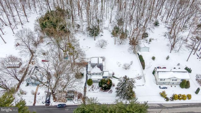 706 CHESTNUT ST, Delta, PA 17314