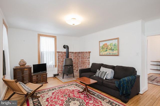 706 CHESTNUT ST, Delta, PA 17314