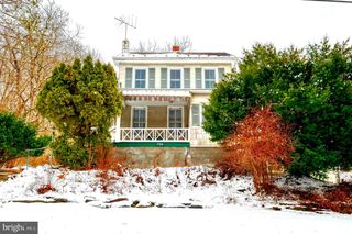 706 CHESTNUT ST, Delta, PA 17314