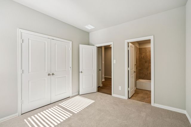 1372 Los Olmos Lane, Crandall, TX 75114