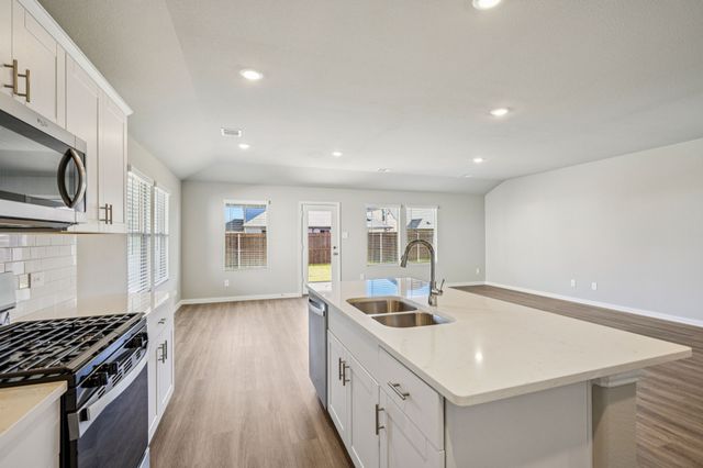 1372 Los Olmos Lane, Crandall, TX 75114