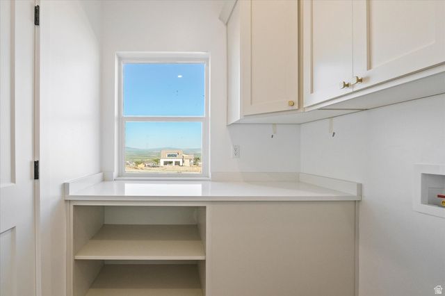 108 N 900 E, Hyde Park, UT 84318