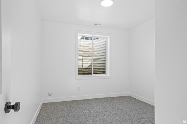 108 N 900 E, Hyde Park, UT 84318