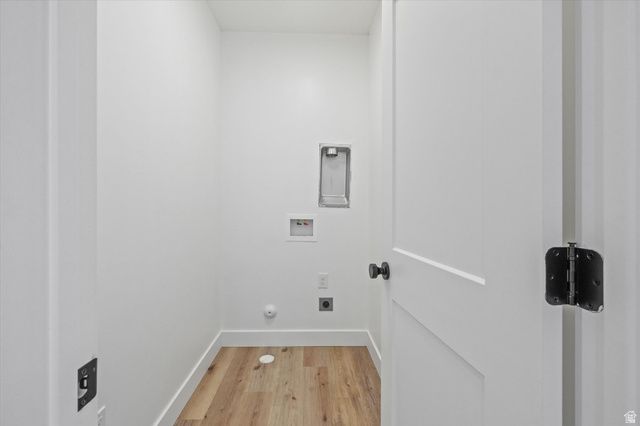 108 N 900 E, Hyde Park, UT 84318