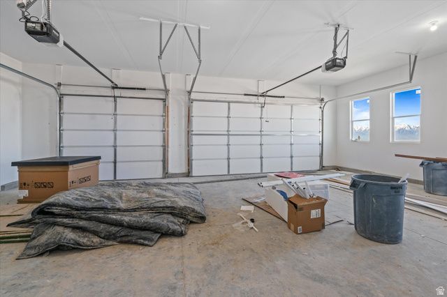 108 N 900 E, Hyde Park, UT 84318