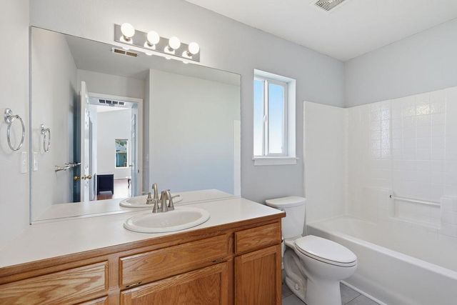 3704 S Brighton Ln, Spokane, WA 99223