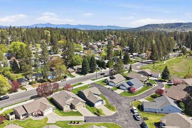 3704 S Brighton Ln, Spokane, WA 99223