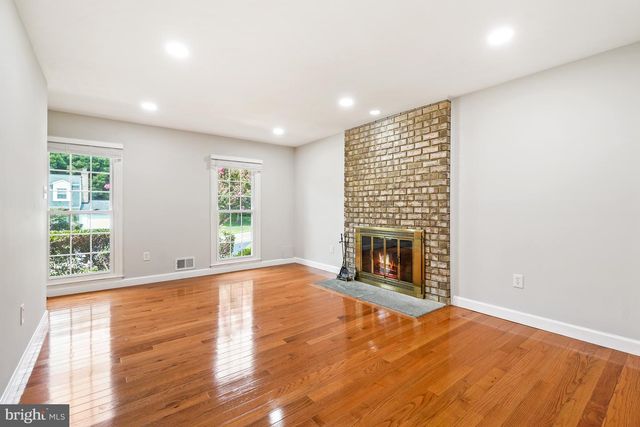 11409 BEECHGROVE LN, Potomac, MD 20854