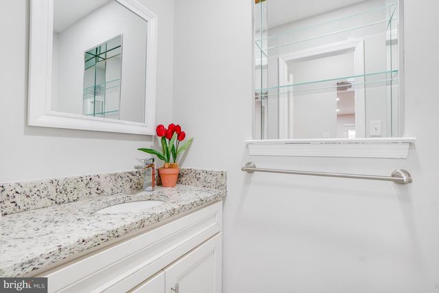 11409 BEECHGROVE LN, Potomac, MD 20854