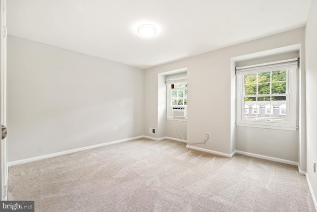 11409 BEECHGROVE LN, Potomac, MD 20854