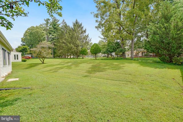 11409 BEECHGROVE LN, Potomac, MD 20854