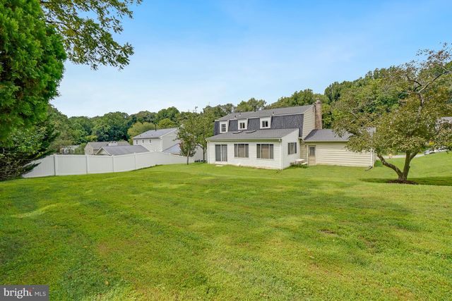 11409 BEECHGROVE LN, Potomac, MD 20854