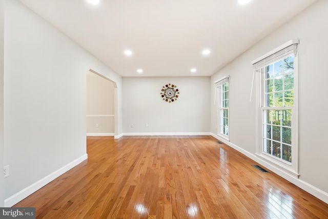 11409 BEECHGROVE LN, Potomac, MD 20854