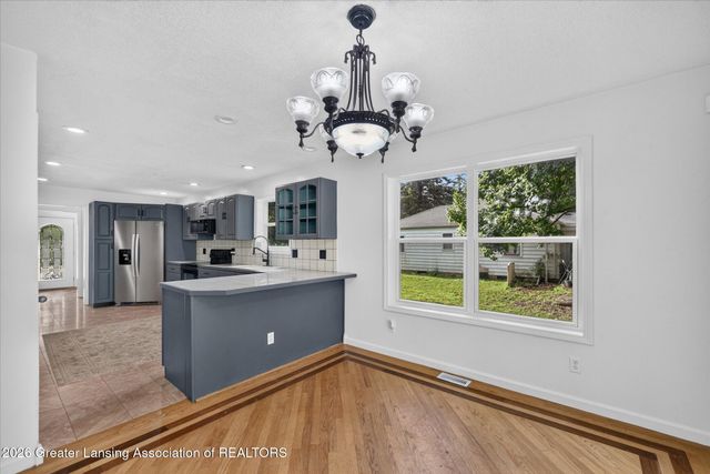 5855 Edson Street, Haslett, MI 48840