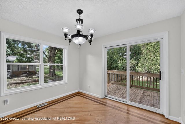 5855 Edson Street, Haslett, MI 48840