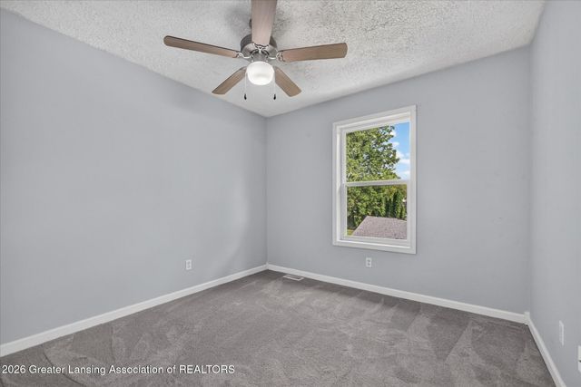 5855 Edson Street, Haslett, MI 48840