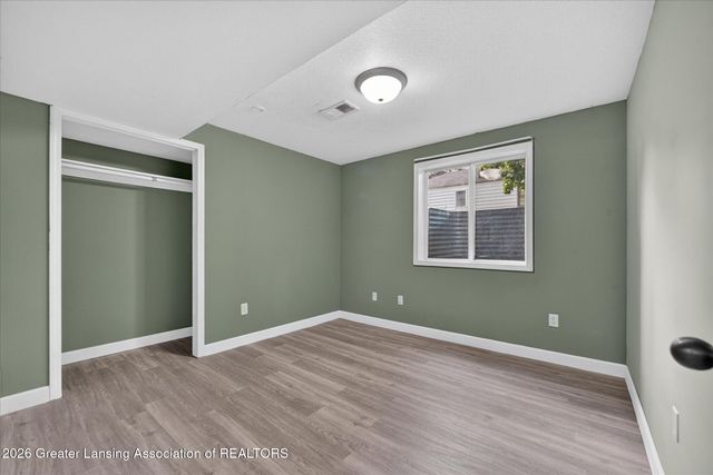 5855 Edson Street, Haslett, MI 48840