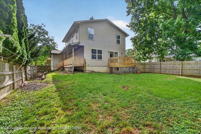 5855 Edson Street, Haslett, MI 48840