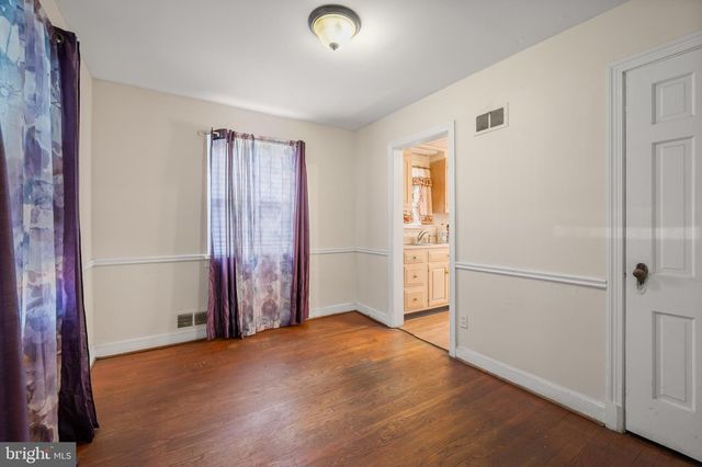 2025 POWHATAN RD, Hyattsville, MD 20782