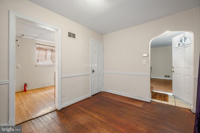 2025 POWHATAN RD, Hyattsville, MD 20782